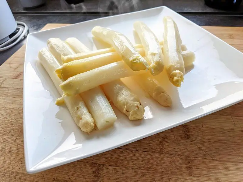 Plateau d'asperges au cookeo